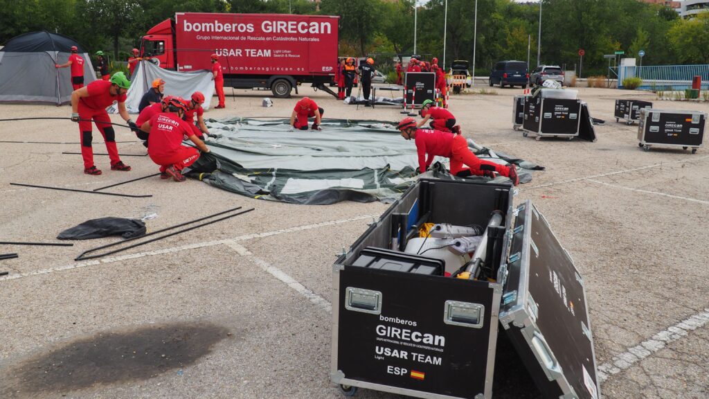 Montaje de la Base de Operaciones del equipo USAR Bomberos Girecan