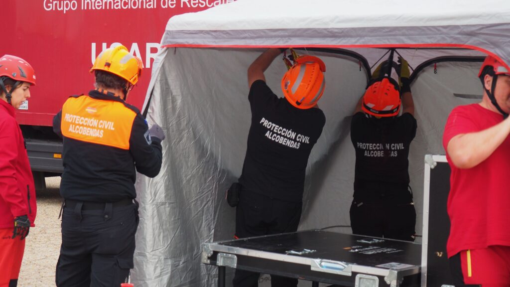 Montaje de la Base de Operaciones del equipo USAR Bomberos Girecan