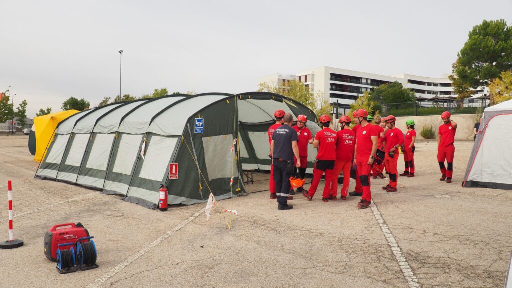 Montaje de la Base de Operaciones del equipo USAR Bomberos Girecan